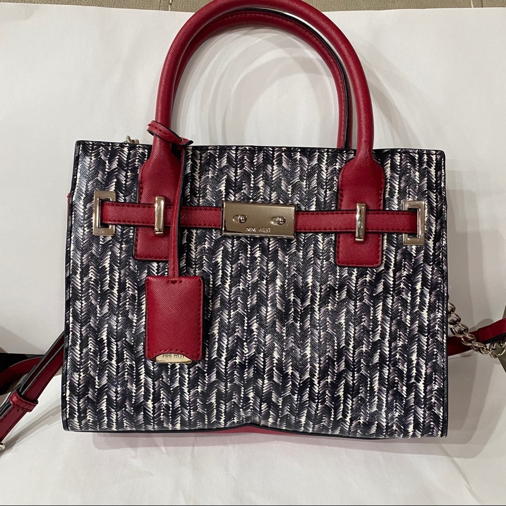 Nine West purse/ crossbody